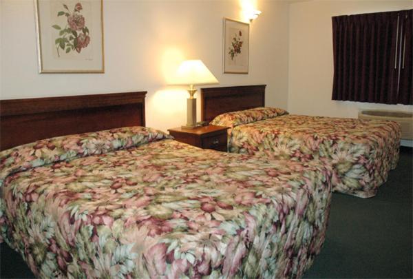 Zellar'S Village Inn Newberry Quarto foto